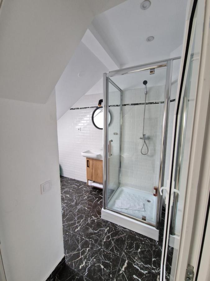Key Apartments In Main Square Braşov Eksteriør billede