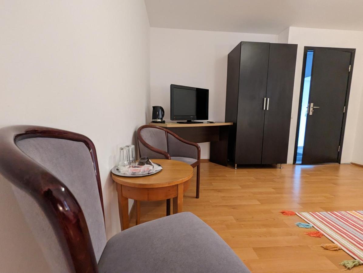 Key Apartments In Main Square Braşov Eksteriør billede