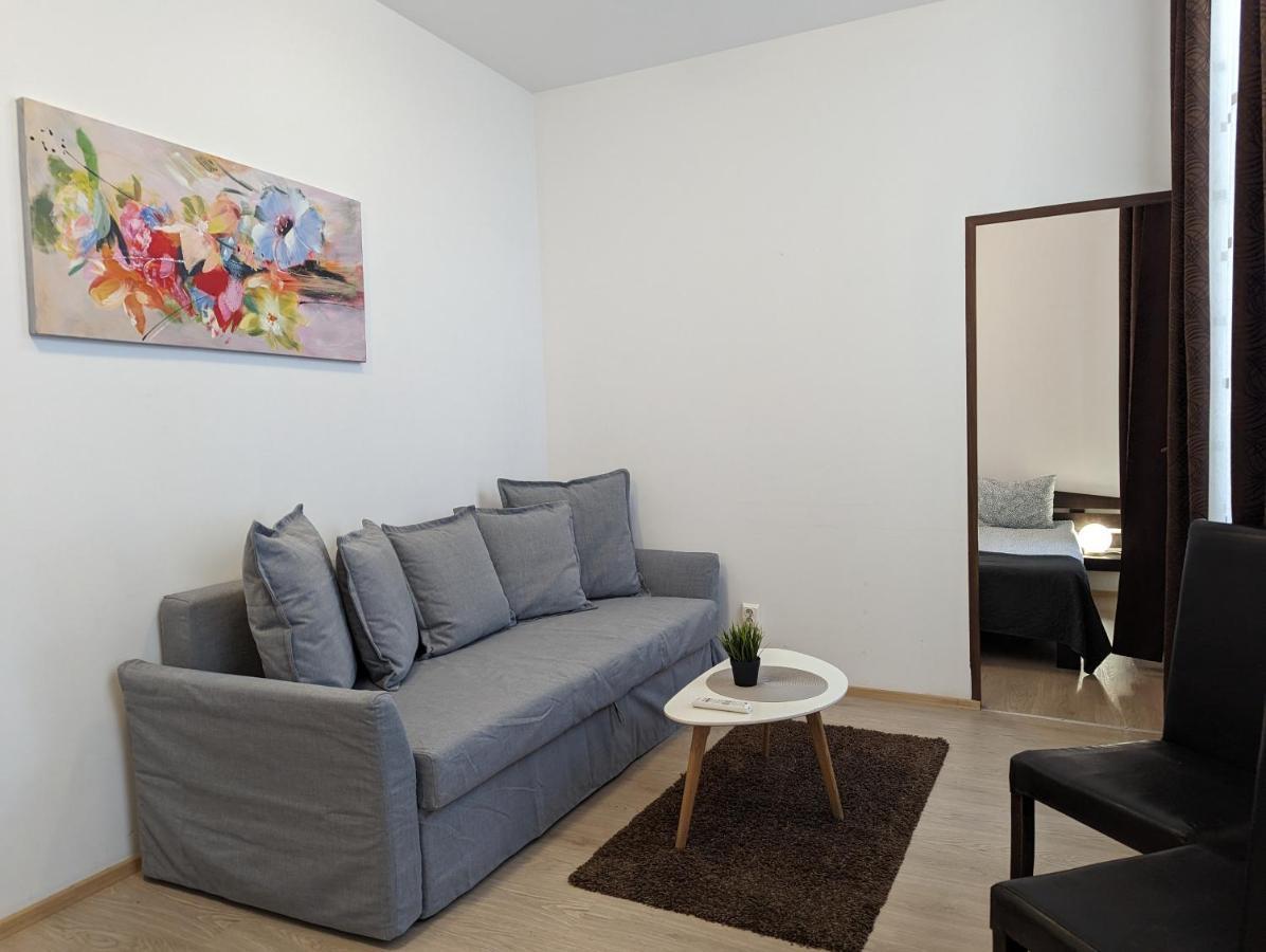 Key Apartments In Main Square Braşov Eksteriør billede