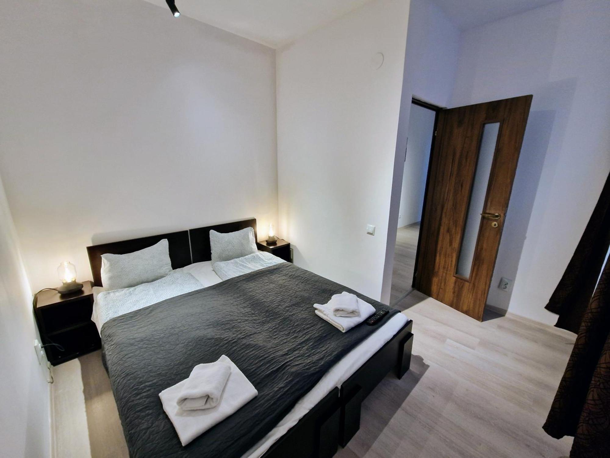 Key Apartments In Main Square Braşov Eksteriør billede
