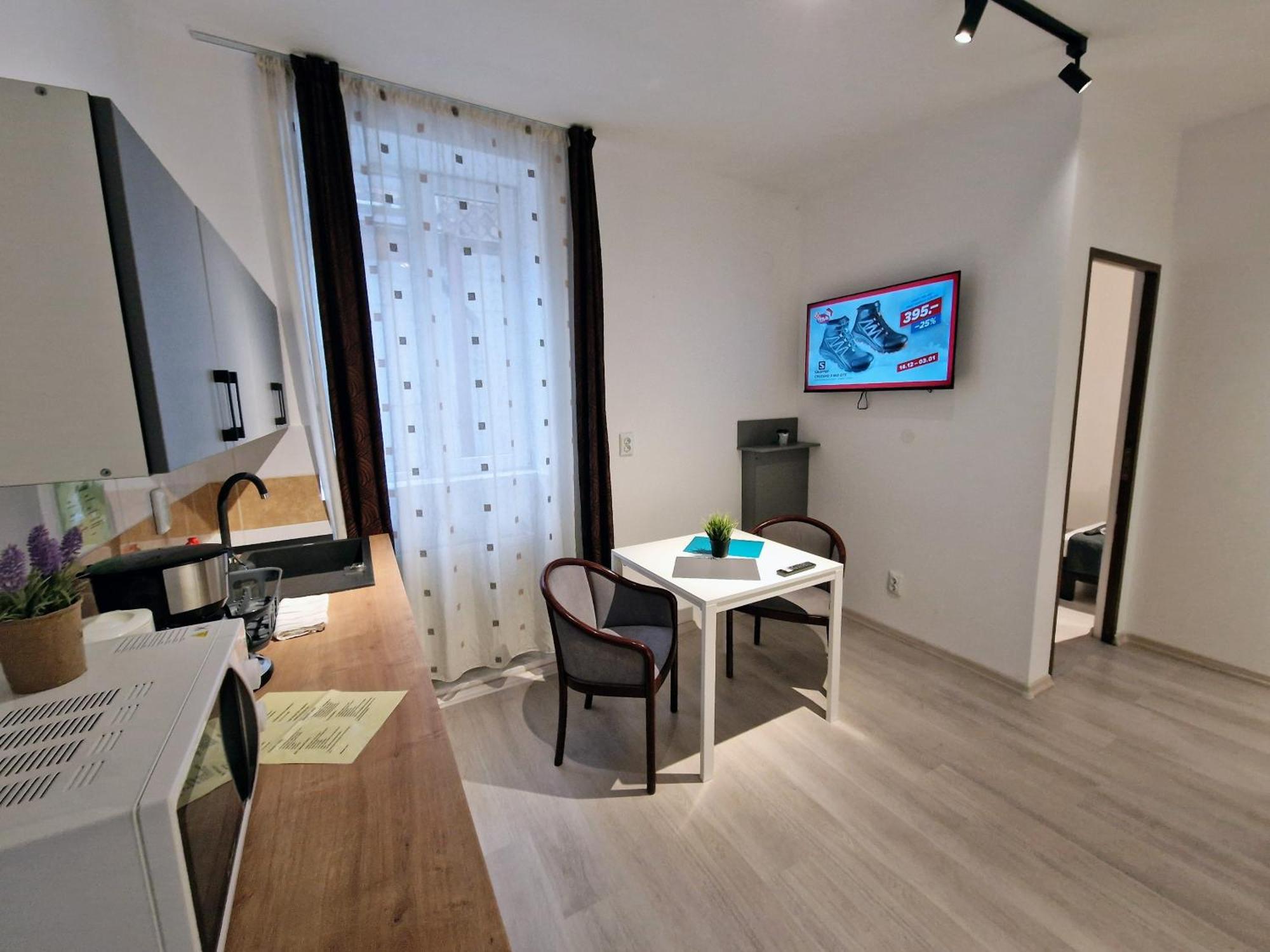 Key Apartments In Main Square Braşov Eksteriør billede